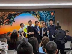 雷军约饭李斌、李想、